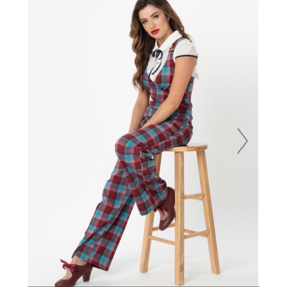 Voodoo Vixen plaid tartan jumpsuit playsuit 70s style Modcloth retro pockets